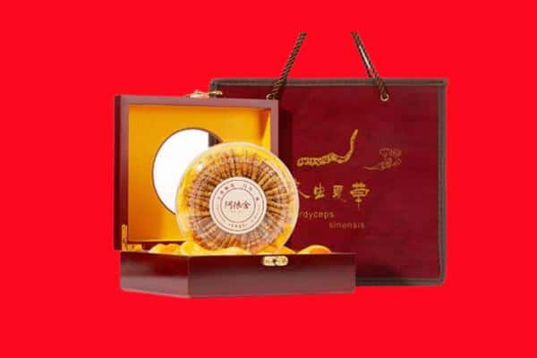 收购资讯:镇江丹徒区回收冬虫夏草是按克吗